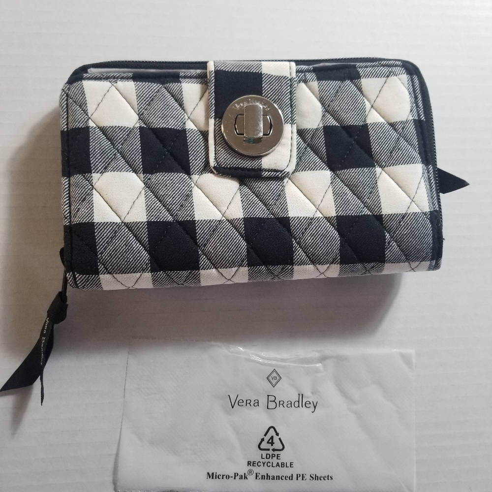 NWT VERA BRADLEY BUFFALO PLAID GINGHAM BLACK AND WHITE TURNLOCK WALLET RFID